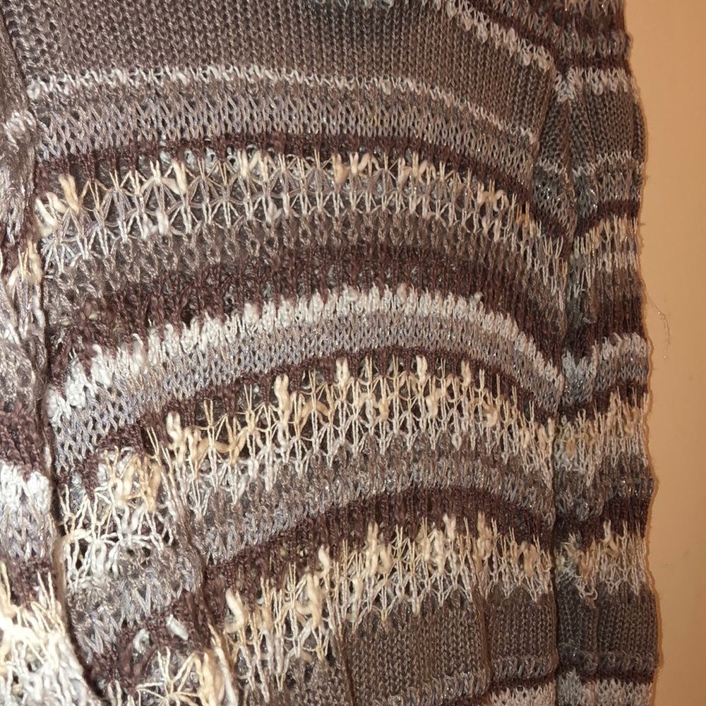 Sweater - Picture 3 of 4